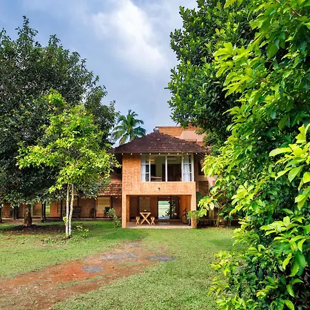 Serenity Farm & Ayurvedic Retreat-3