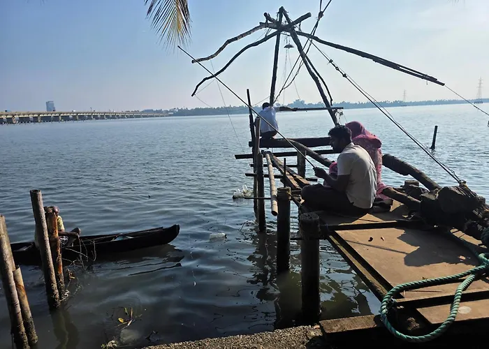Cheenavala Fishing Homestay Kochi